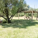 Sa Mendhula בית חווה קוניאנה